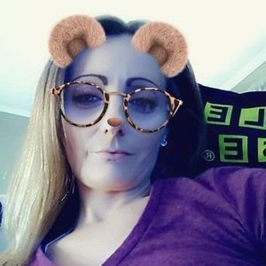 Meet your Posher, Lawson